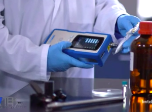 Máy quang phổ Raman cầm tay NanoRam